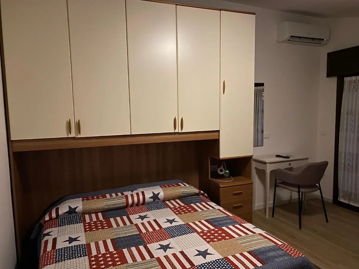 Cygnus Bed & Breakfast Lido di Jesolo 0*,